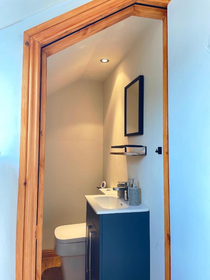 Mini-Studio By Hnfc Stays جنوب شيلْدْز المظهر الخارجي الصورة